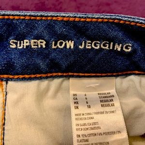 Jegging jeans